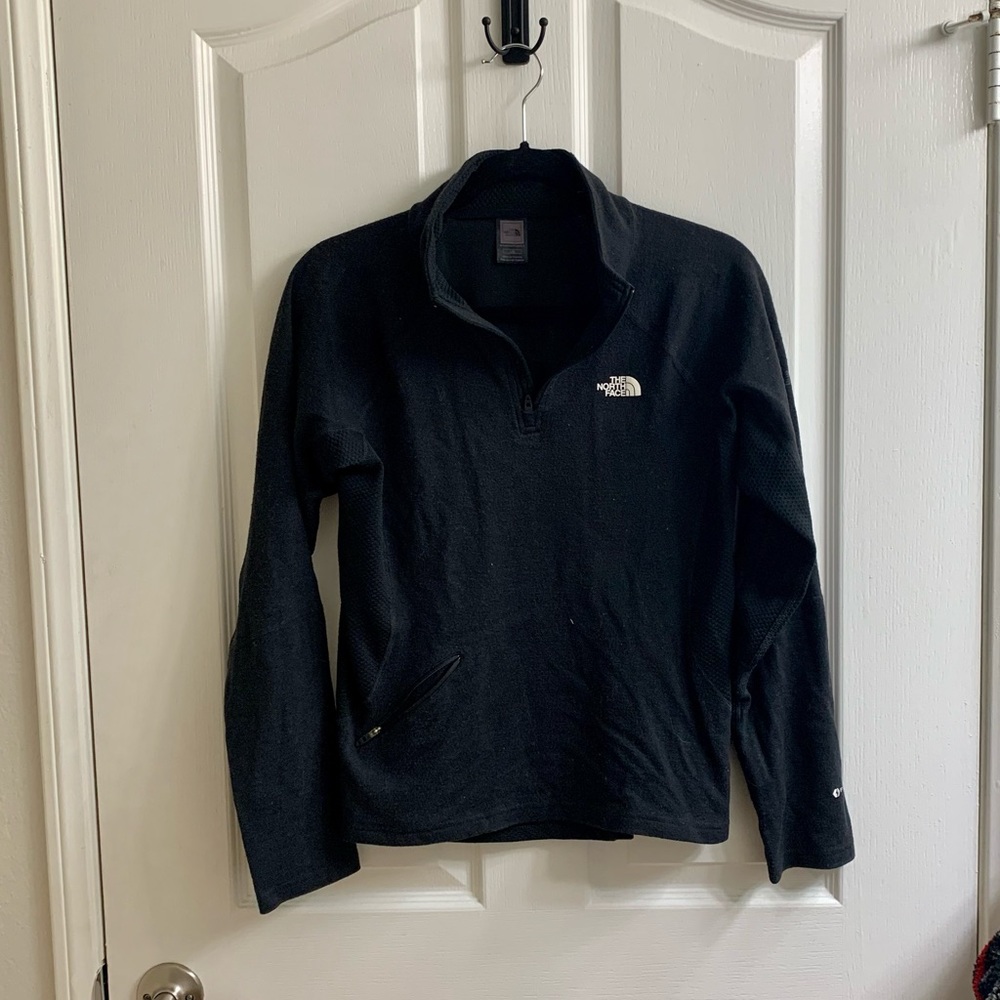 THE NORTH FACE BLACK SUMMIT SERIES LONG SLEEVE